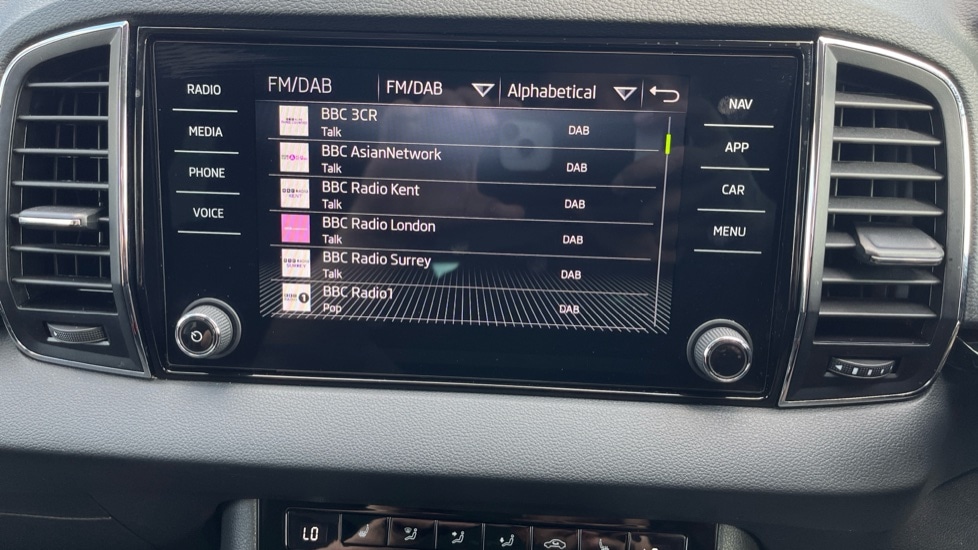 Used Skoda Karoq 2024 for sale - 76691386: Photo 25