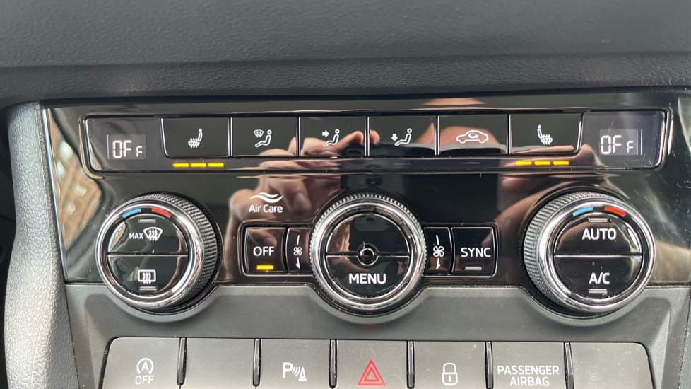 Used Skoda Karoq 2024 for sale - 76691386: Photo 33