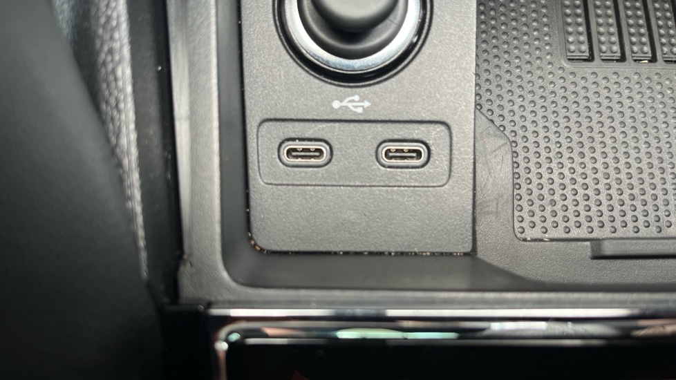 Used Skoda Karoq 2024 for sale - 76691386: Photo 36