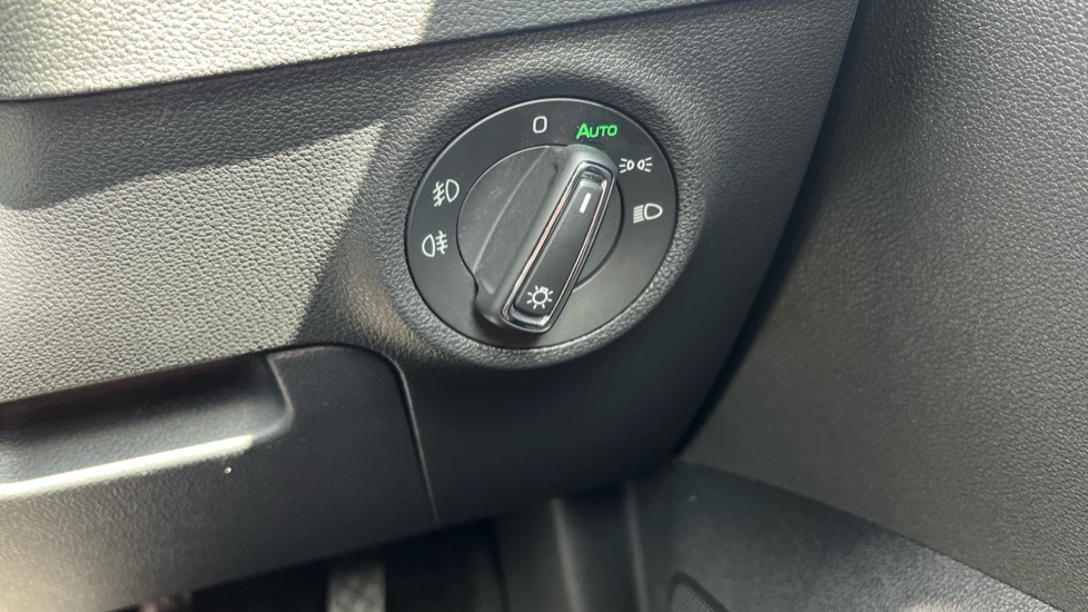 Used Skoda Karoq 2024 for sale - 76691386: Photo 39