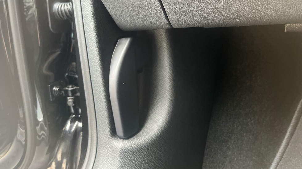 Used Skoda Karoq 2025 for sale - 76668186: Photo 31