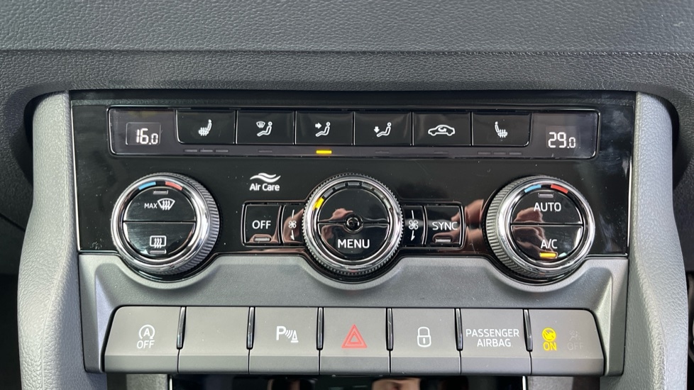 Used Skoda Karoq 2025 for sale - 76668186: Photo 45