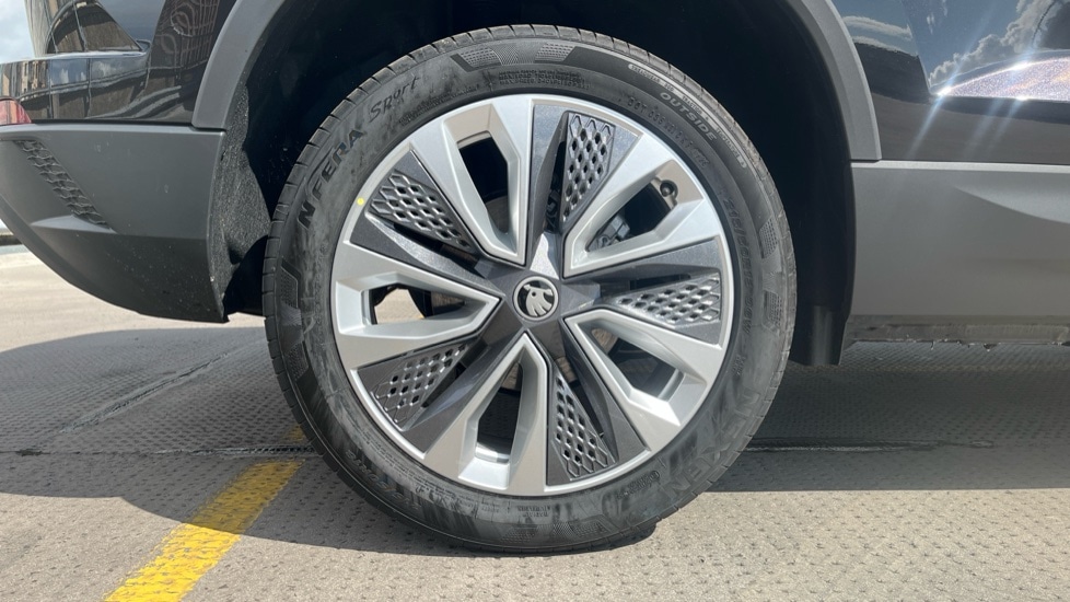 Used Skoda Karoq 2025 for sale - 76668186: Photo 5