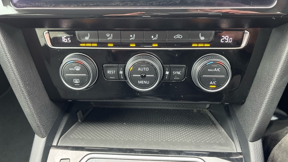 Used Volkswagen Arteon 2020 for sale - 76623398: Photo 25