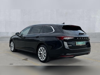 Used Skoda Superb 2024 for sale - 75501807: Photo