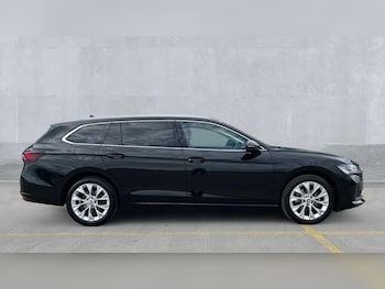 Used Skoda Superb 2024 for sale - 75501807: Photo