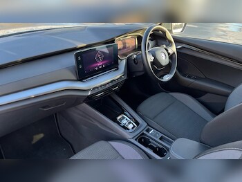 Used Skoda Octavia 2024 for sale - 76983994: Photo