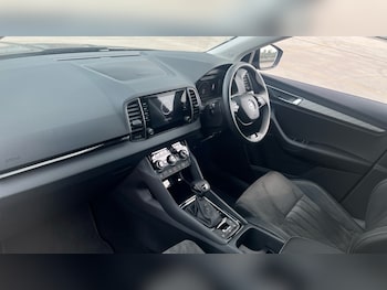 Used Skoda Karoq 2024 for sale - 75472214: Photo