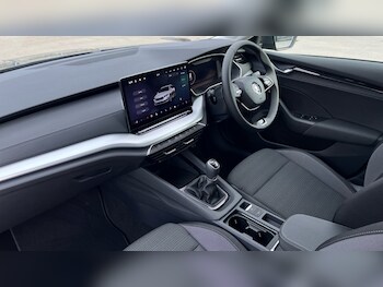 Used Skoda Octavia 2024 for sale - 76447221: Photo