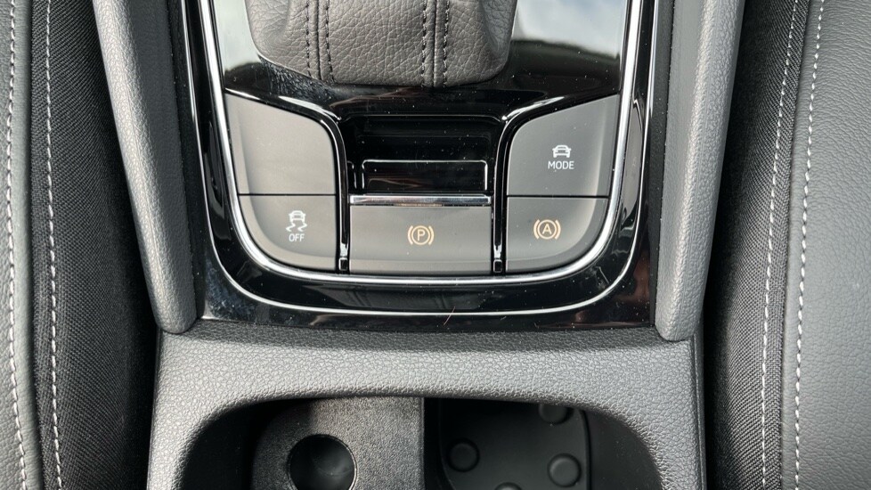 Vehicle 44