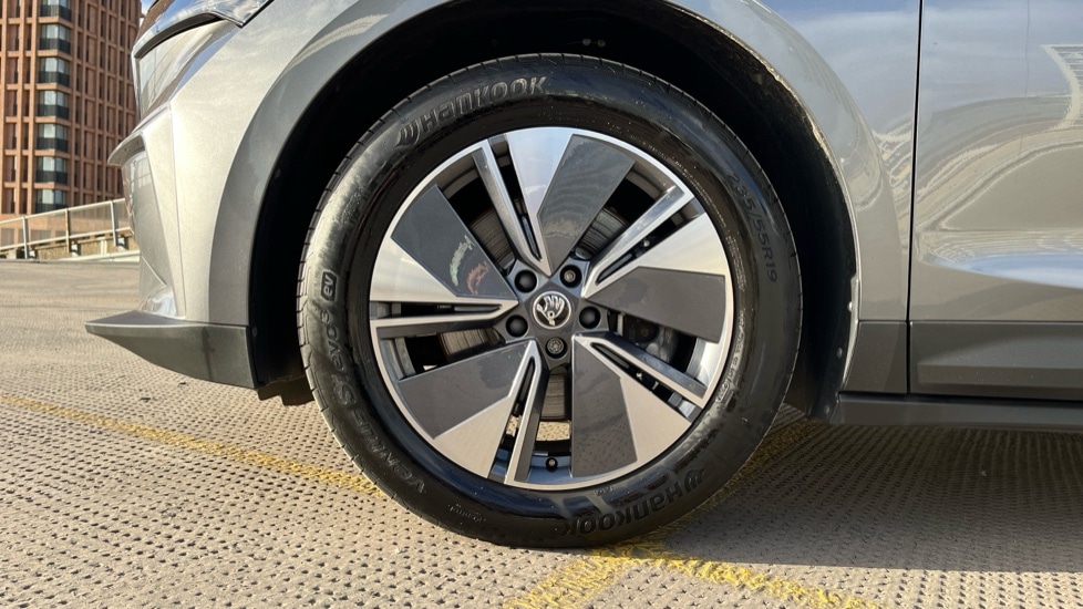 Used Skoda Enyaq 2024 for sale - 76927902: Photo 19