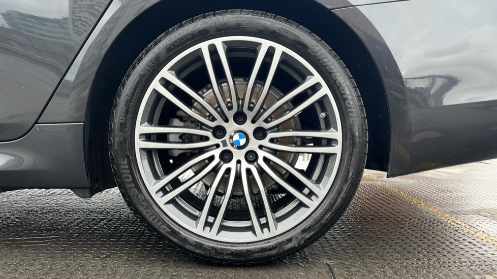 Used BMW 5 Series 2019 for sale - 76597866: Photo 18