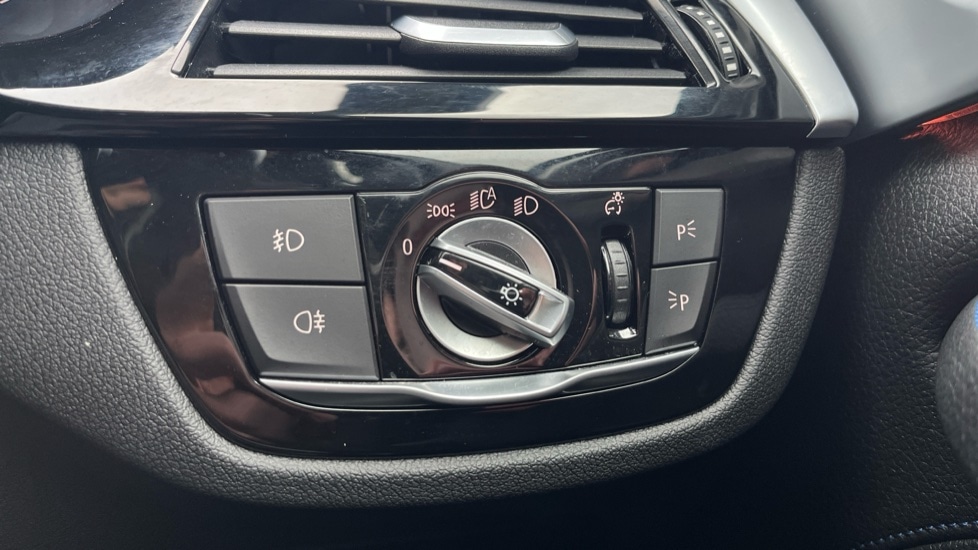 Used BMW 5 Series 2019 for sale - 76597866: Photo 25