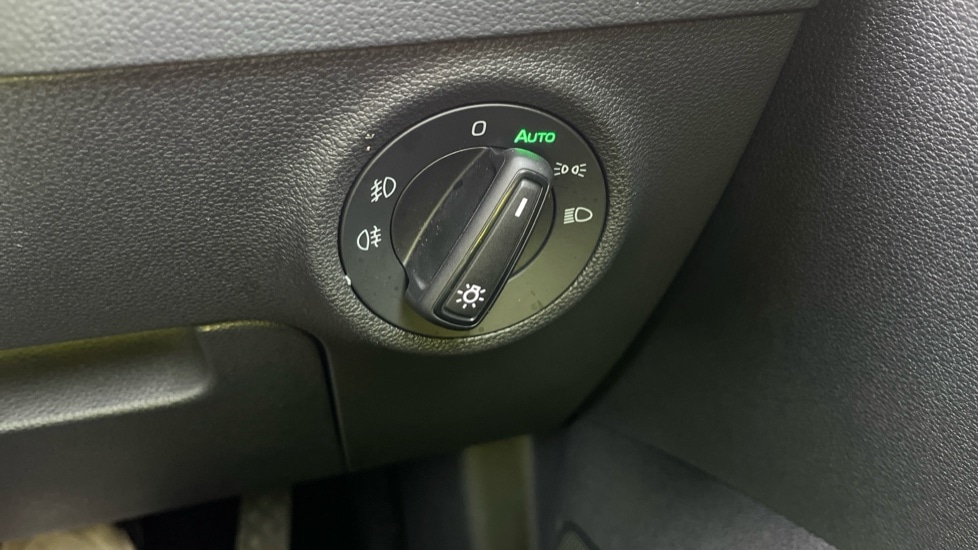 Used Skoda Karoq 2024 for sale - 76788130: Photo 24