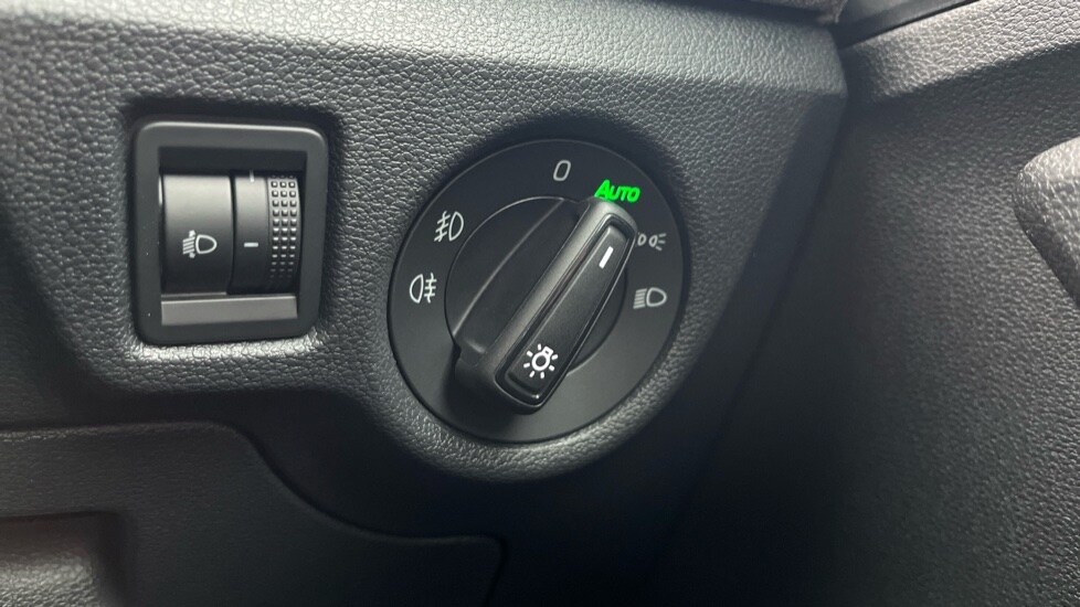 Used Skoda Kamiq 2025 for sale - 76140178: Photo 27