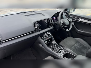 Used Skoda Karoq 2025 for sale - 76479875: Photo