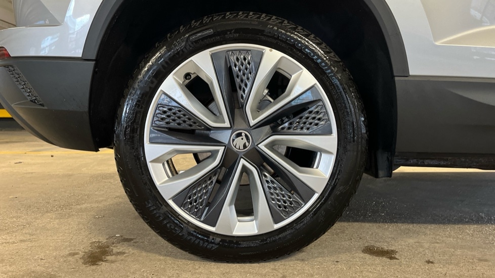 Used Skoda Karoq 2025 for sale - 76479875: Photo 5