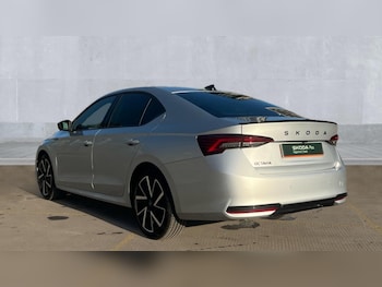 Used Skoda Octavia 2025 for sale - 76630253: Photo