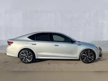 Used Skoda Octavia 2025 for sale - 76630253: Photo