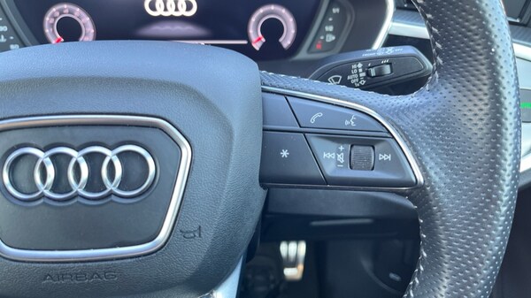Used Audi Q3 2020 for sale - 75641267: Photo 35