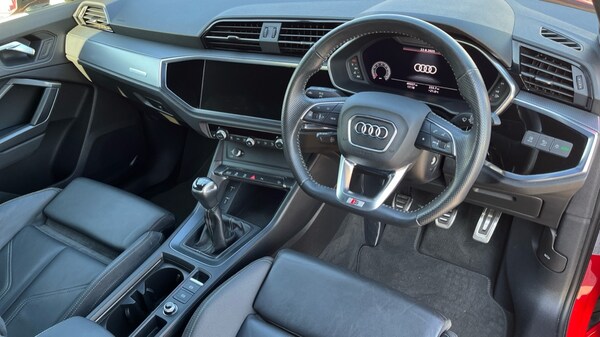 Used Audi Q3 2020 for sale - 75641267: Photo 9