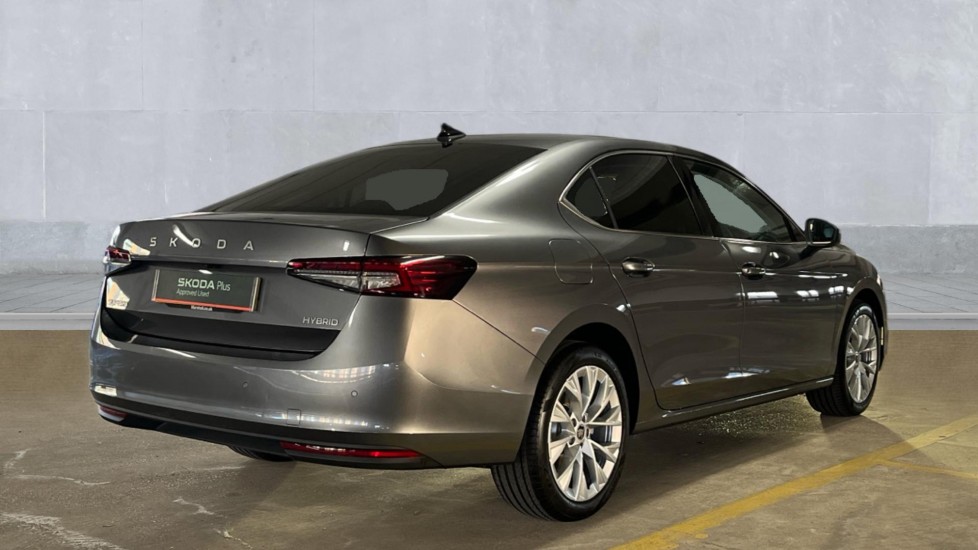 Used Skoda Superb 2025 for sale - 77079221: Photo 8