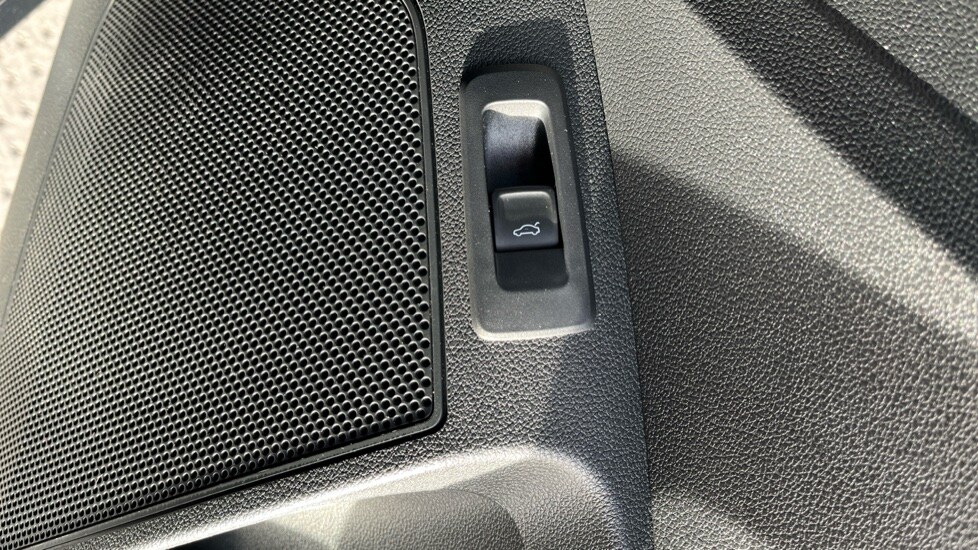 Used Skoda Karoq 2021 for sale - 76514872: Photo 23