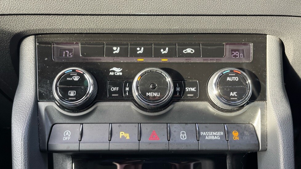 Used Skoda Karoq 2021 for sale - 76514872: Photo 28