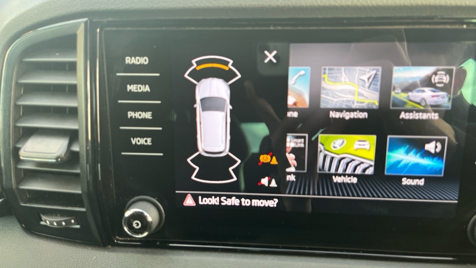 Used Skoda Karoq 2023 for sale - 76954379: Photo 31