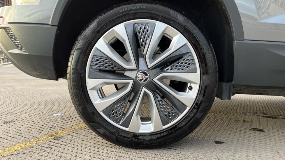 Used Skoda Karoq 2024 for sale - 77071066: Photo 5