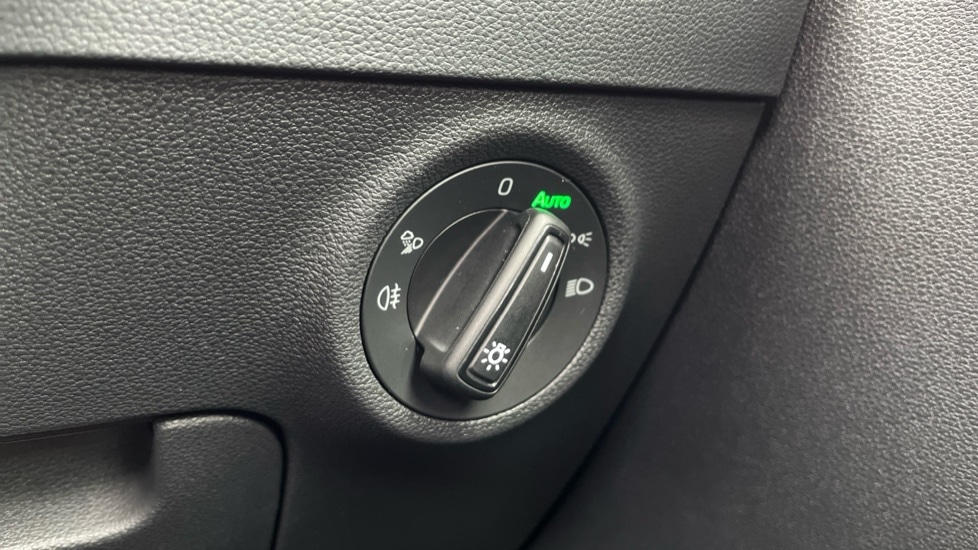 Used Skoda Karoq 2025 for sale - 76788121: Photo 29