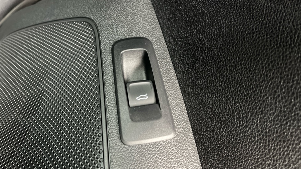 Used Skoda Karoq 2025 for sale - 76788121: Photo 30