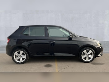 Used Skoda Fabia 2015 for sale - 76519369: Photo