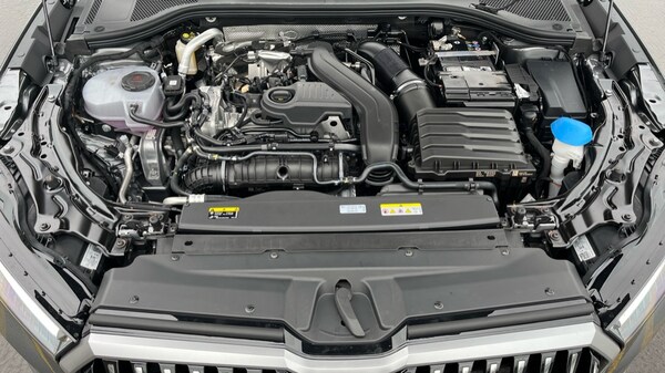 Used Skoda Superb 2025 for sale - 76140222: Photo 17