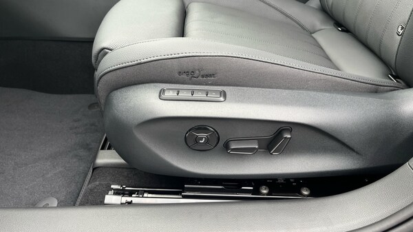 Used Skoda Superb 2025 for sale - 76140222: Photo 31