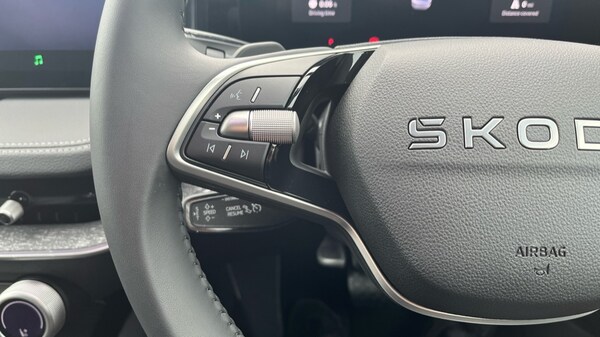 Used Skoda Superb 2025 for sale - 76140222: Photo 48