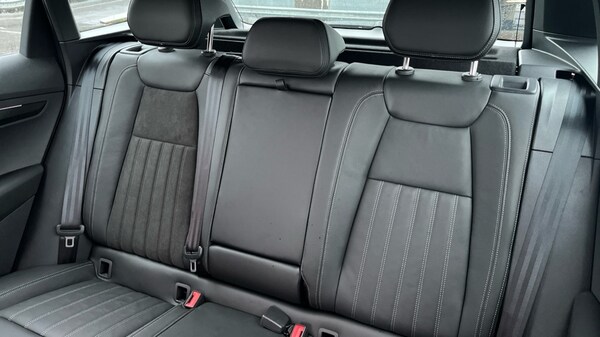 Used Skoda Karoq 2025 for sale - 76183911: Photo 15