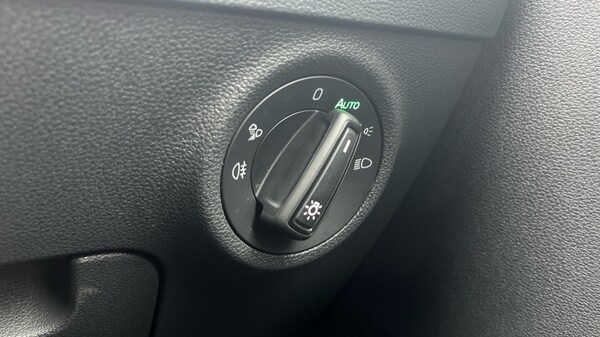 Used Skoda Karoq 2025 for sale - 76183911: Photo 33