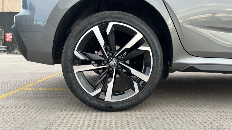 Used Skoda Kamiq 2025 for sale - 76321967: Photo 5