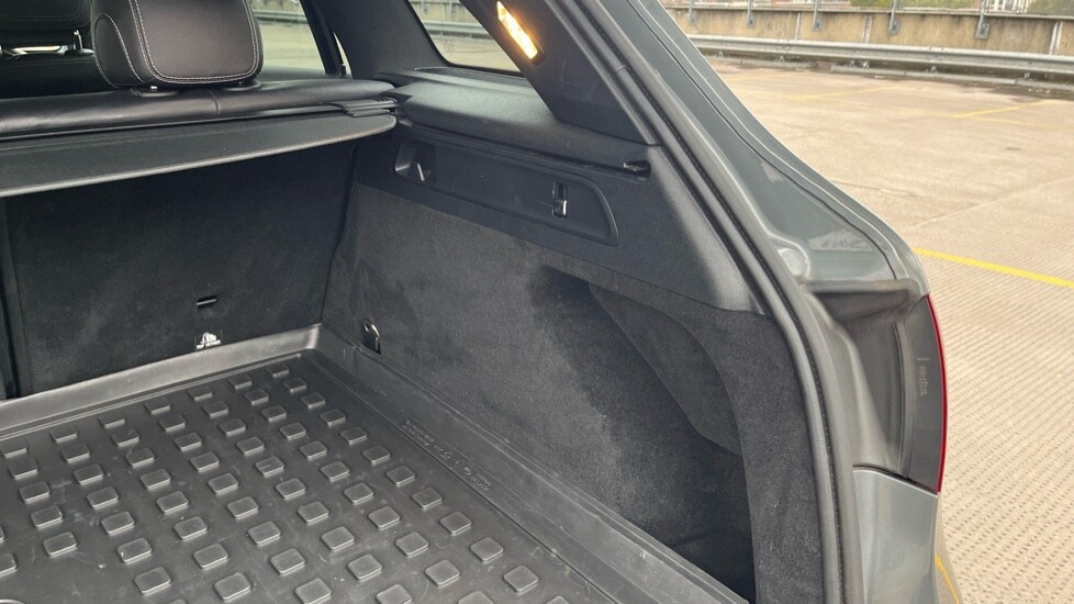 Used Mercedes-Benz GLC 2020 for sale - 76007735: Photo 27