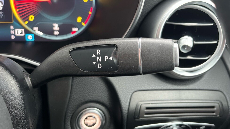 Used Mercedes-Benz GLC 2020 for sale - 76007735: Photo 38