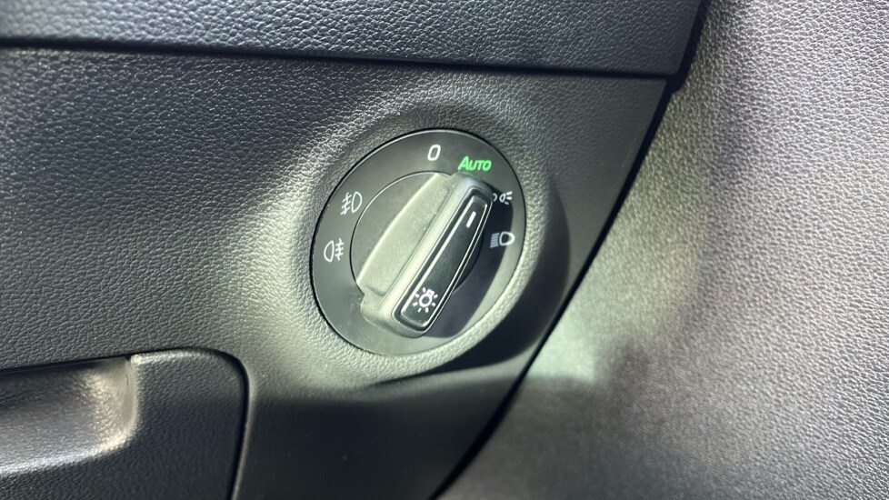 Used Skoda Karoq 2021 for sale - 76487406: Photo 26