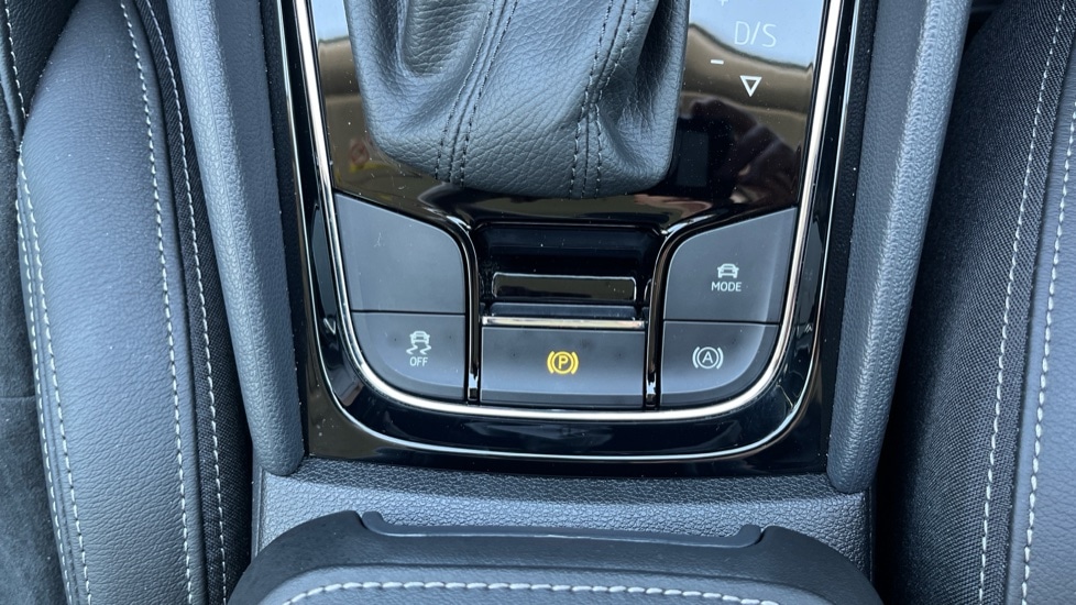 Vehicle 44