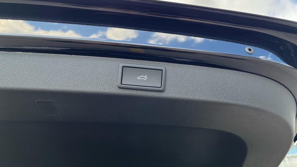 Used Skoda Karoq 2025 for sale - 76442090: Photo 39