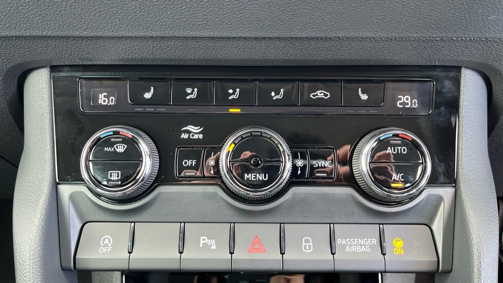 Used Skoda Karoq 2025 for sale - 76442090: Photo 45