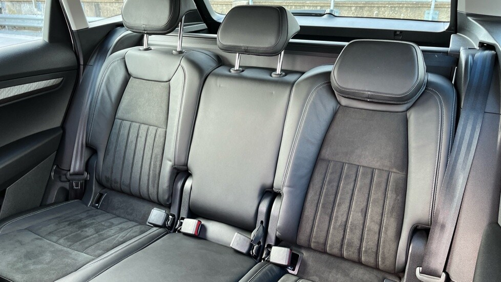 Used Skoda Karoq 2024 for sale - 76297293: Photo 15