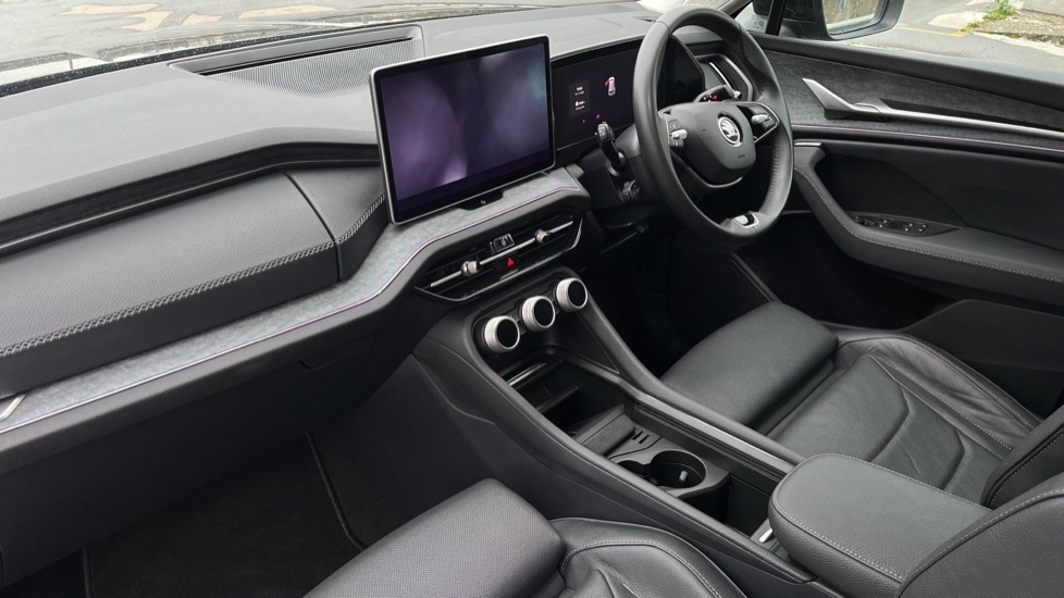 Used Skoda Kodiaq 2024 for sale - 76586957: Photo 2