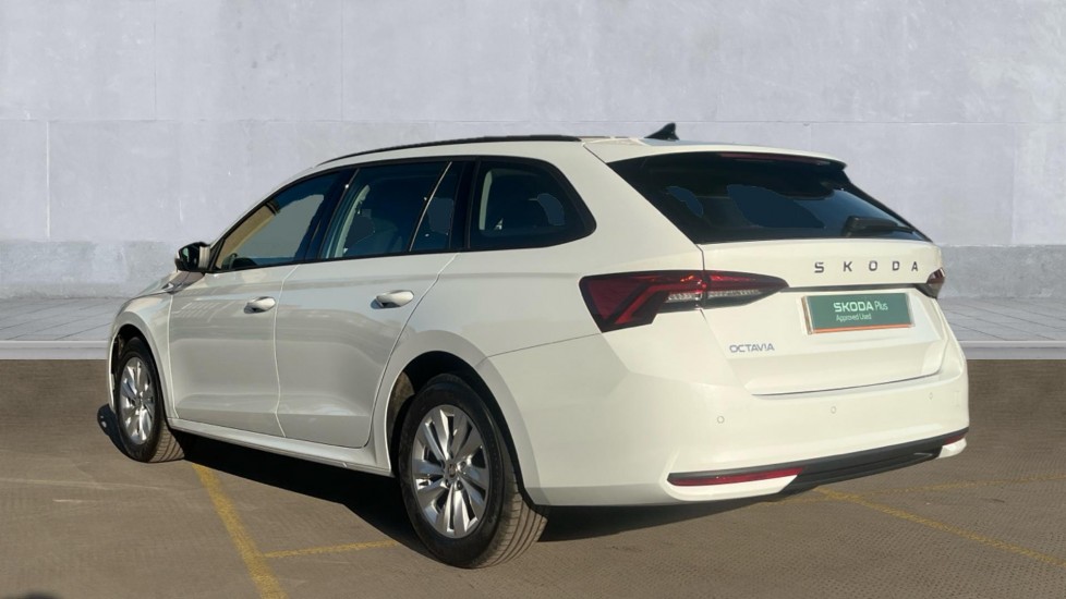 Used Skoda Octavia 2024 for sale - 76351024: Photo 3