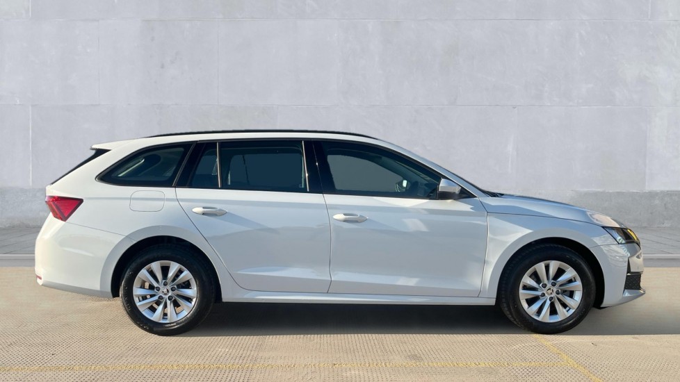 Used Skoda Octavia 2024 for sale - 76351024: Photo 4