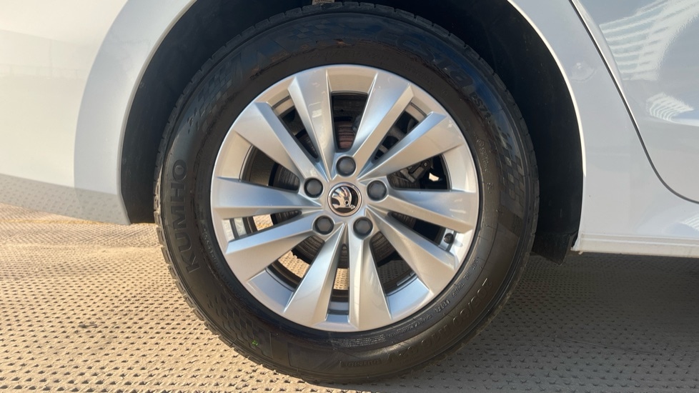 Used Skoda Octavia 2024 for sale - 76351024: Photo 5